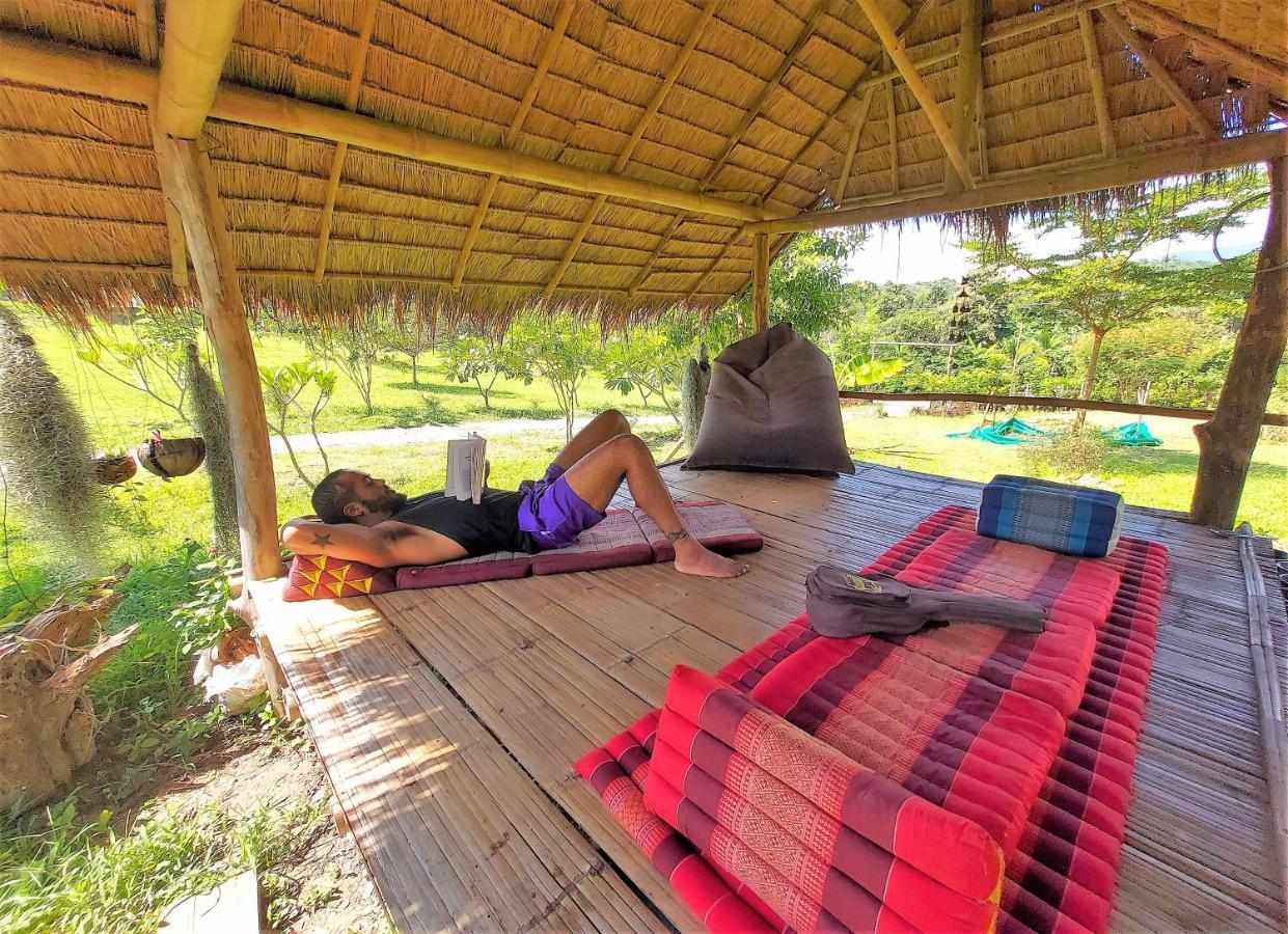 True Nature Chiang Mai - Yoga & Meditation Homestay Retreat Extérieur photo