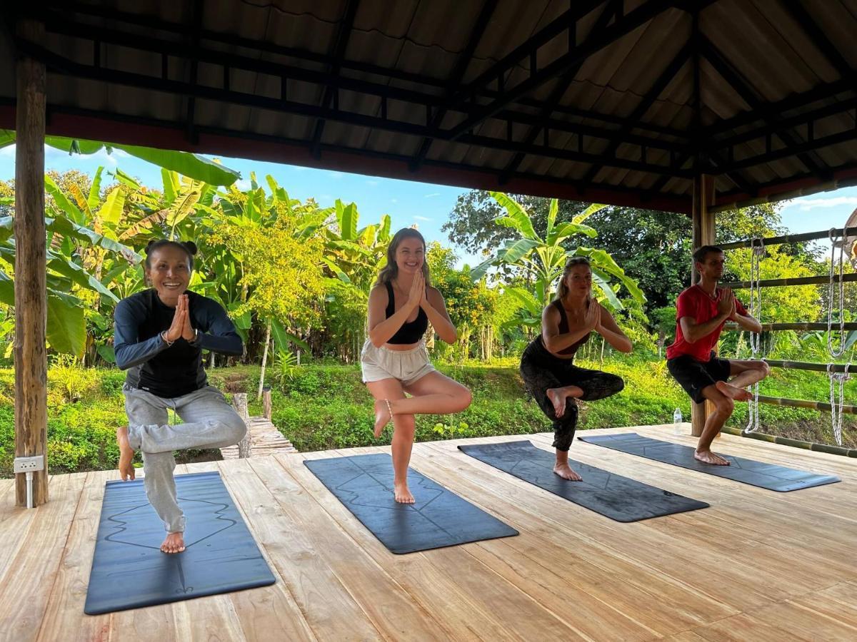 True Nature Chiang Mai - Yoga & Meditation Homestay Retreat Extérieur photo
