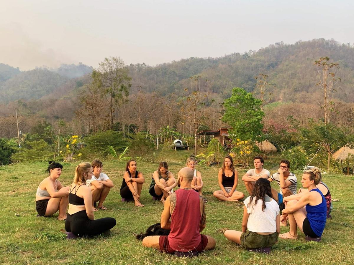 True Nature Chiang Mai - Yoga & Meditation Homestay Retreat Extérieur photo