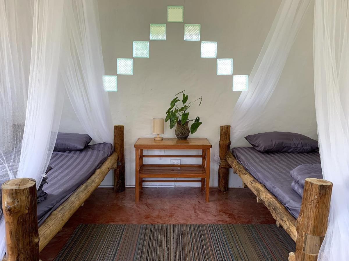 True Nature Chiang Mai - Yoga & Meditation Homestay Retreat Extérieur photo